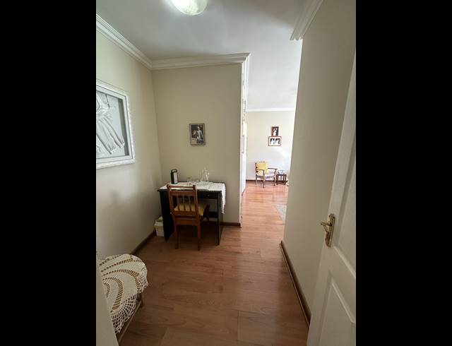 6 BEDROOM HOUSE FOR SALE IN BRACKENHURST